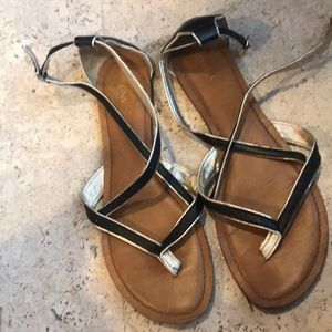 women’s sandals